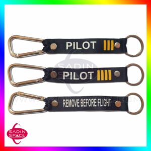 جاکلیدی خلبانی pilot و remove before flight سه و چهار خط کارابین دار