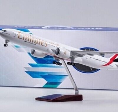 ماکت هواپیما امارات بویینگ 777 Emirates Boeing 777 Airplane Model