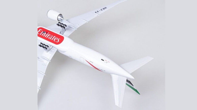 ماکت هواپیما امارات بویینگ 777 Emirates Boeing 777 Airplane Model