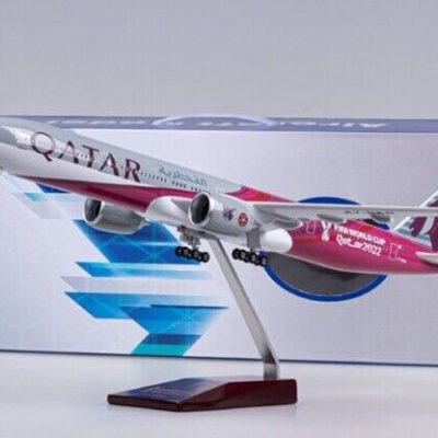 ماکت هواپیما قطر ایرویز بویینگ 777 Qatar Airways Boeing 777 Airplane Model