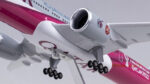 ماکت هواپیما قطر ایرویز بویینگ 777 Qatar Airways Boeing 777 Airplane Model